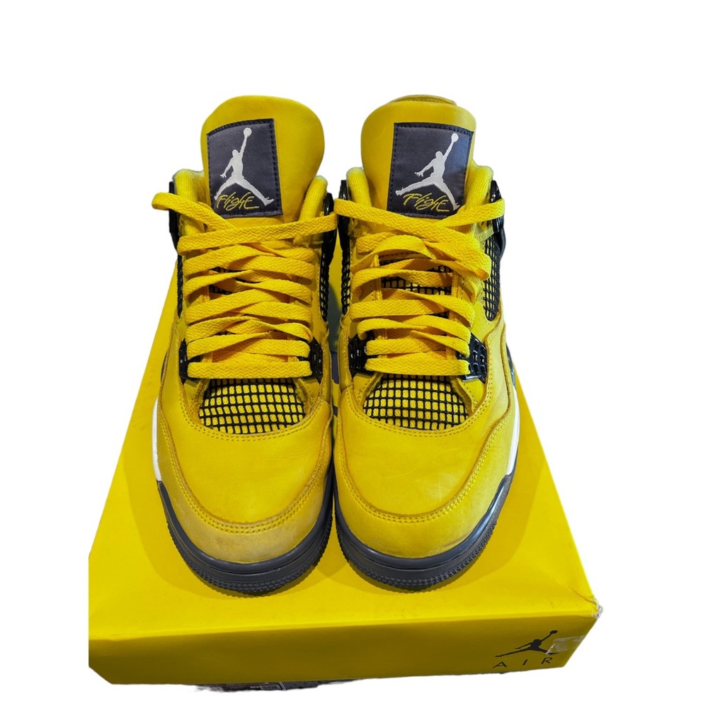 Air Jordan 4 Retro Lighting (2021) Size 10